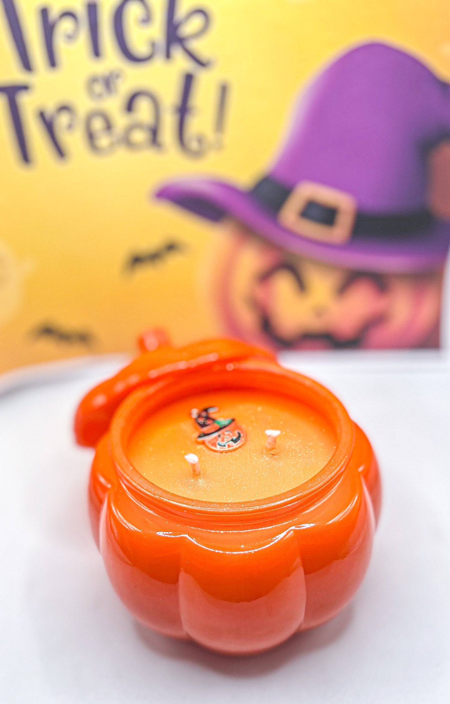 Trick or Treat Soy Wax Candle-Pumpkin, persimmon, and oranges