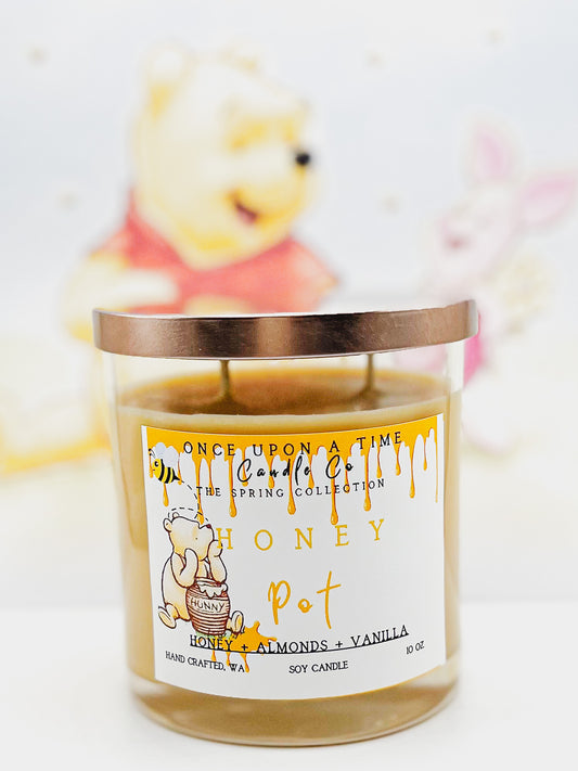 Honey Pot, Winnie the Pooh Soy Wax Candle-Warm Honey & Almonds